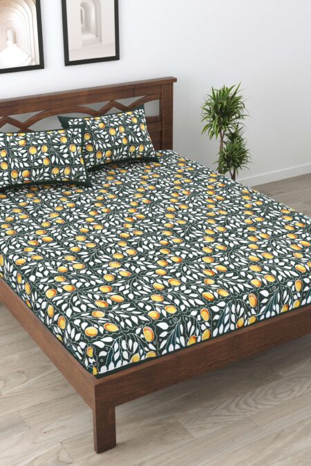Rajasthani Traditionally Printed Cotton Doublebed Bedsheet With Pack of 2 Pillow Covers